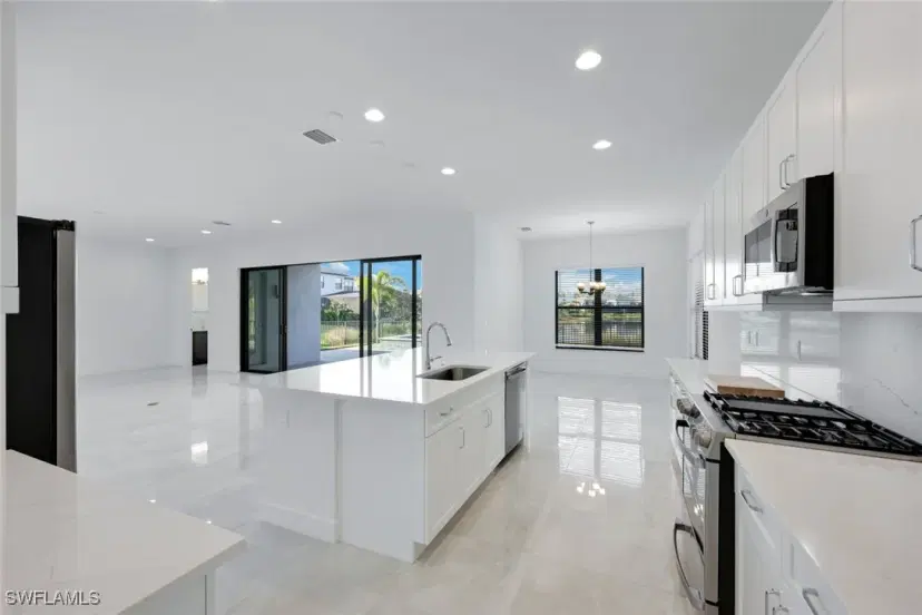 Picture of 12775 Woodbury Dr, Estero FL 33928