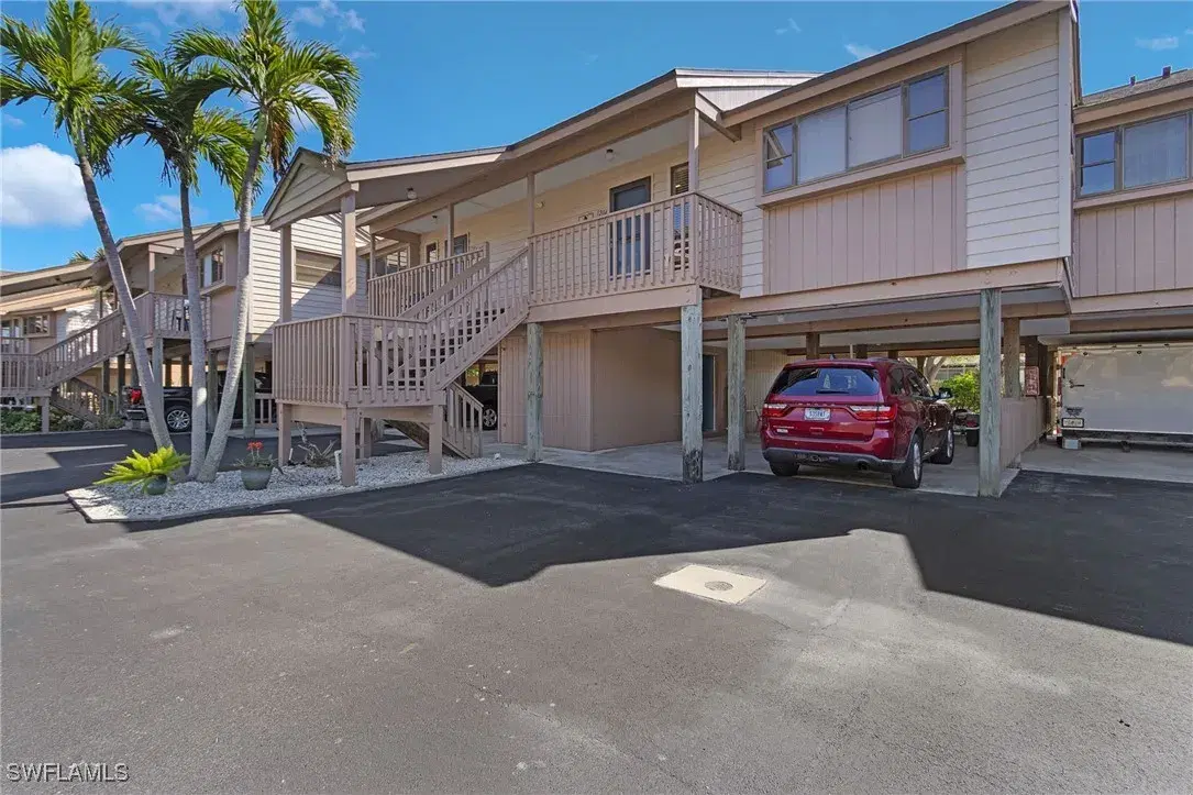 Picture of 7629 Captains Harbor Dr 1203, Bokeelia, FL 33922