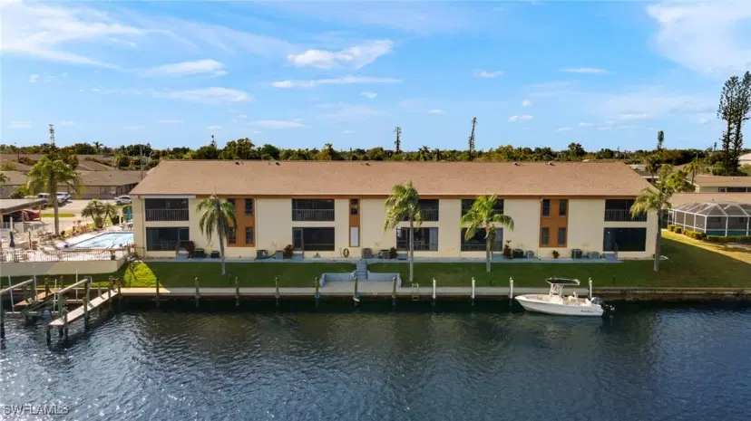 Picture of 3631 SE 10Th Ave 103, Cape Coral FL 33904