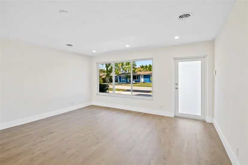 Picture of 1104 SE 7Th Street, Deerfield Beach FL 33441