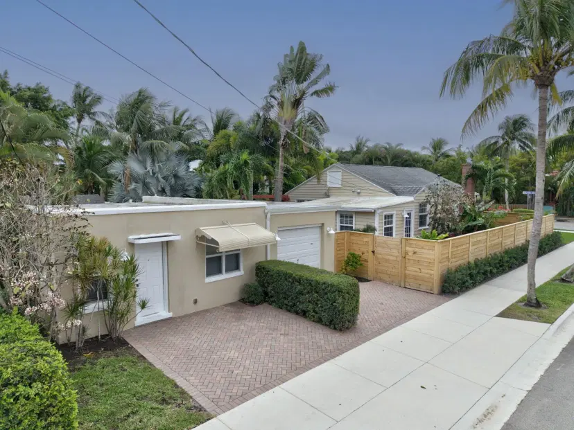 Picture of 445 34Th Street, West Palm Beach FL 33407