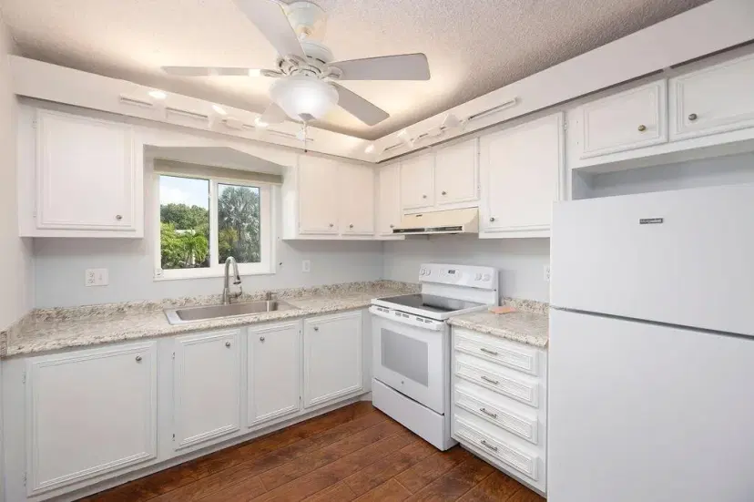Picture of 1212 NE 14Th Court Court M-3, Jensen Beach FL 34957