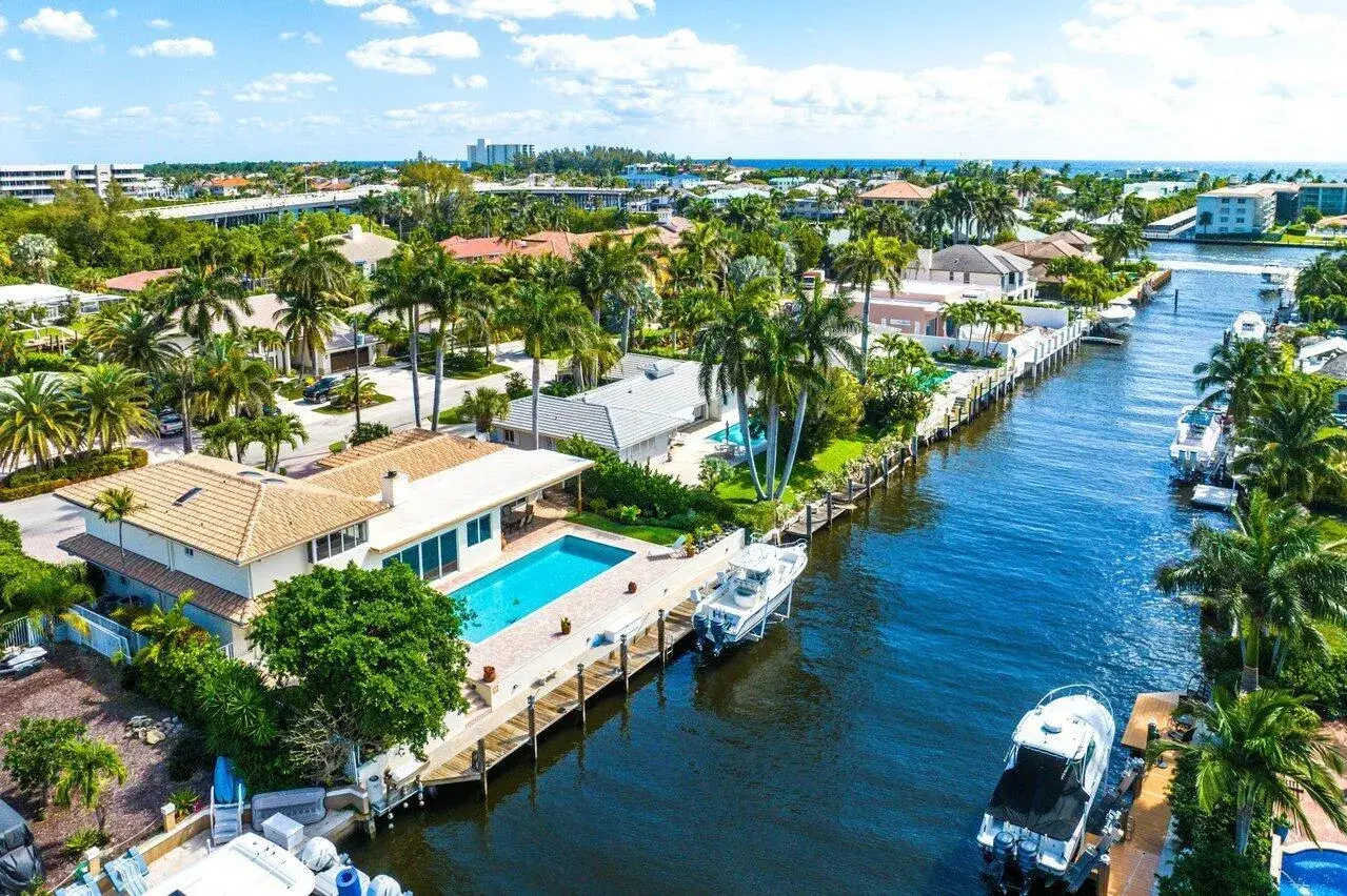 Picture of 946 Eve Street, Delray Beach, FL 33483