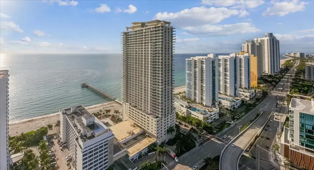 Picture of 16699 Collins Ave 4109, Sunny Isles Beach, FL 33160