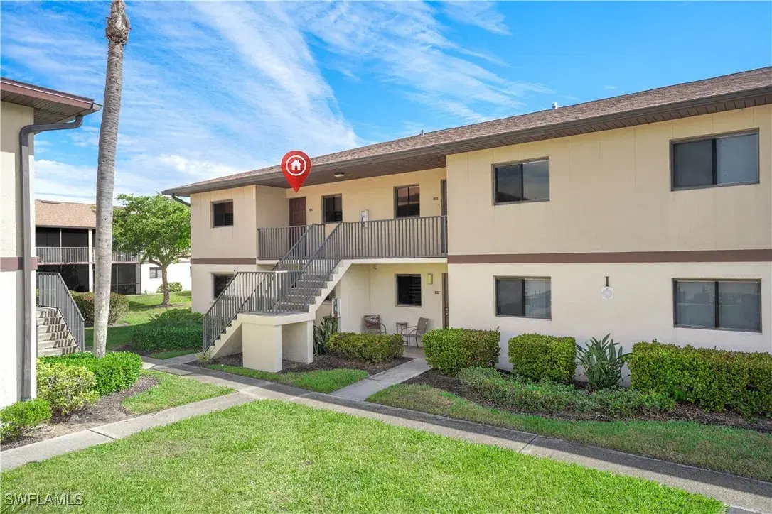 Picture of 4790 S Cleveland Ave 905, Fort Myers, FL 33907