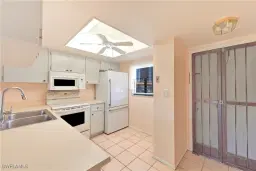 Picture of 4790 S Cleveland Ave 905, Fort Myers, FL 33907