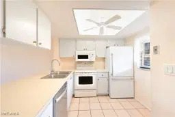 Picture of 4790 S Cleveland Ave 905, Fort Myers, FL 33907