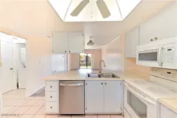 Picture of 4790 S Cleveland Ave 905, Fort Myers, FL 33907