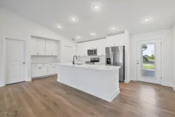 Picture of 1258 NE 40Th St, Cape Coral, FL 33909