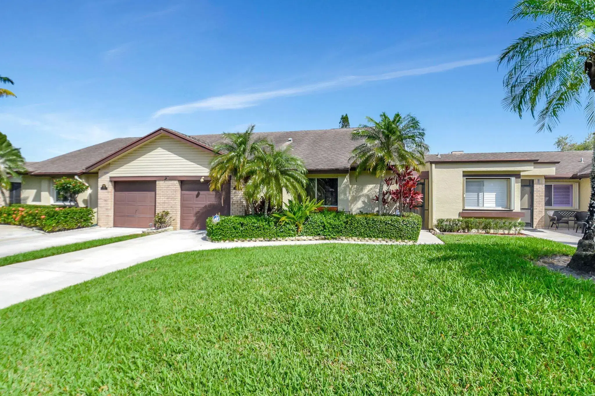 Picture of 130 Village Walk Drive, Royal Palm Beach, FL 33411
