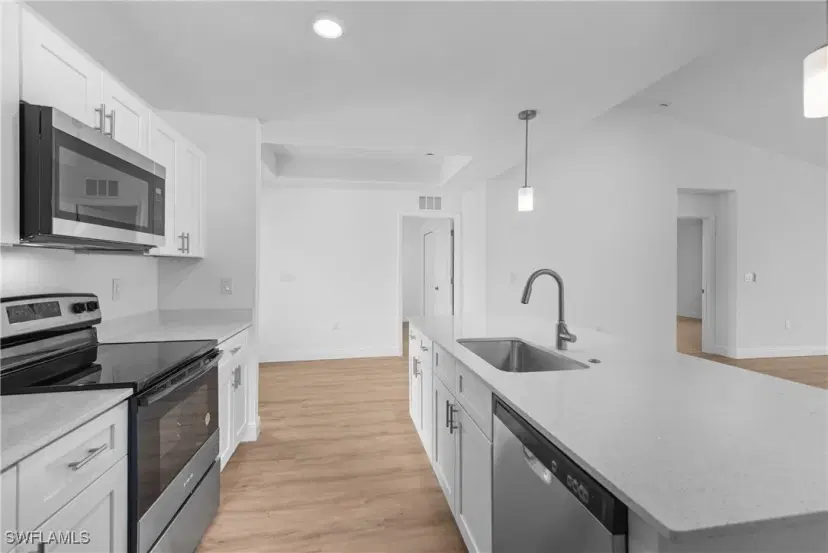 Picture of 651 NW 29Th Ter, Cape Coral FL 33993