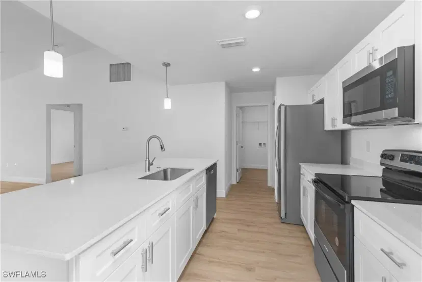 Picture of 651 NW 29Th Ter, Cape Coral FL 33993