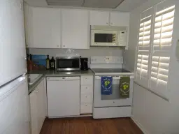 Picture of 5580 Tamberlane Circle 334, Palm Beach Gardens, FL 33418