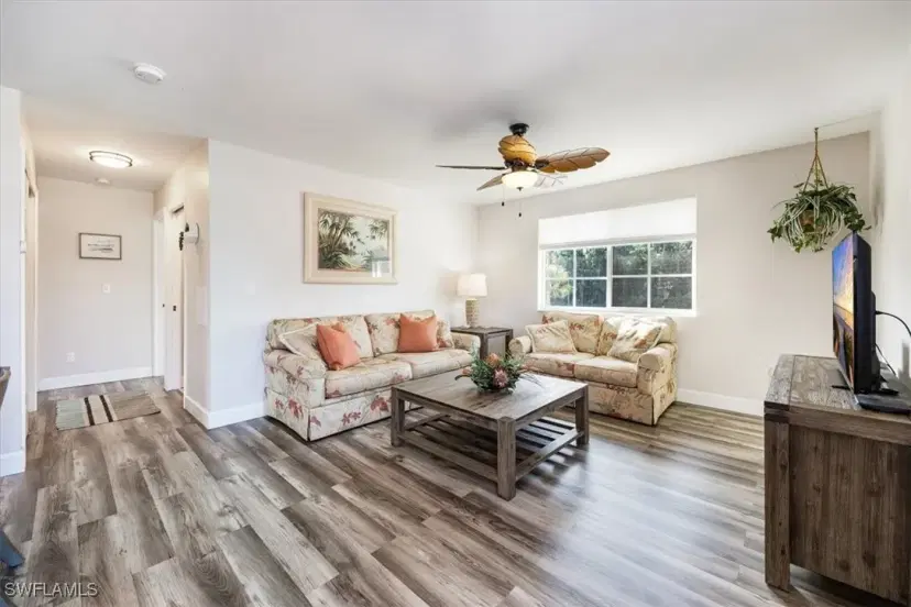 Picture of 3561 Thomasson Dr, Naples FL 34112