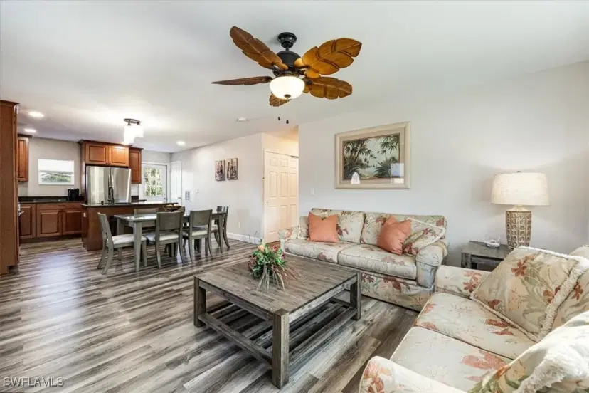 Picture of 3561 Thomasson Dr, Naples FL 34112
