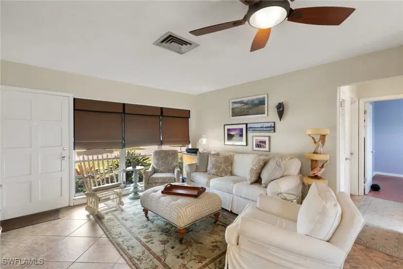 Picture of 1249 Jamaica Rd, Marco Island FL 34145