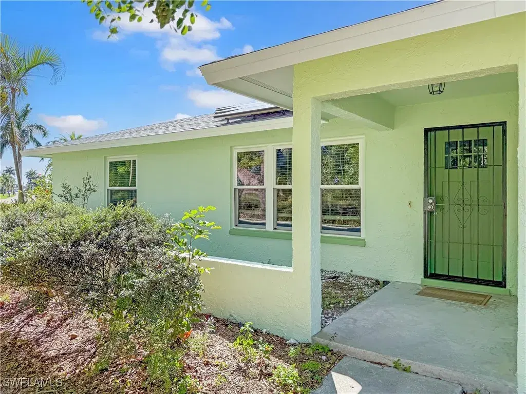 Picture of 3510 SE 2Nd Ave, Cape Coral, FL 33904