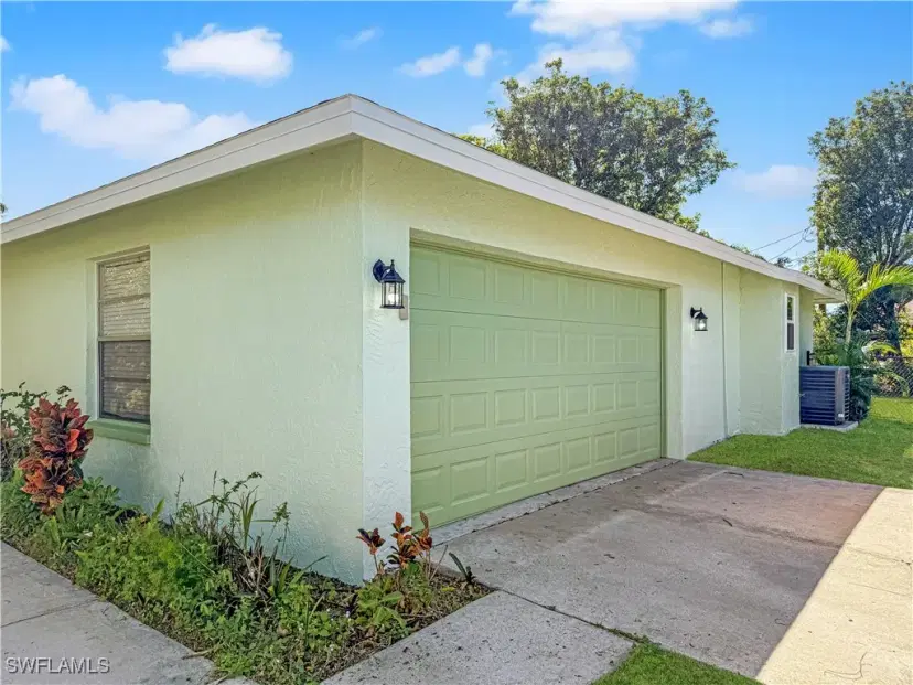 Picture of 3510 SE 2Nd Ave, Cape Coral FL 33904