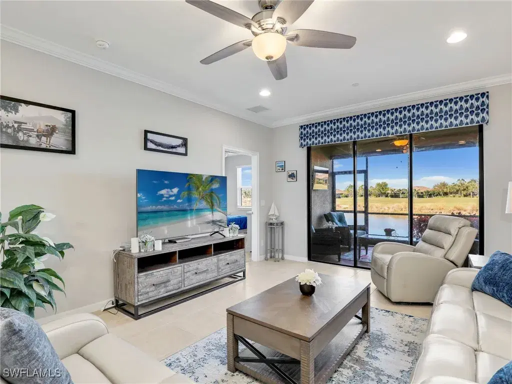 Picture of 9389 Pocida Ct 101, Naples, FL 34119