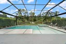 Picture of 3524 Pilot Cir, Naples, FL 34120