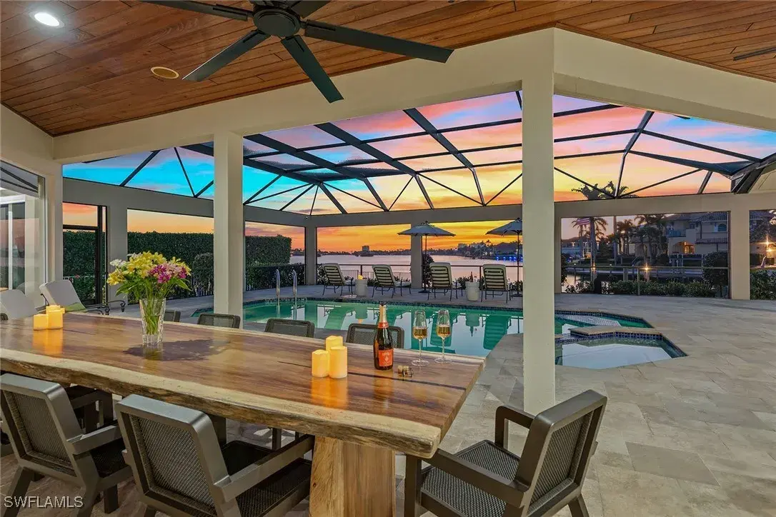 Picture of 520 S Barfield Dr, Marco Island, FL 34145