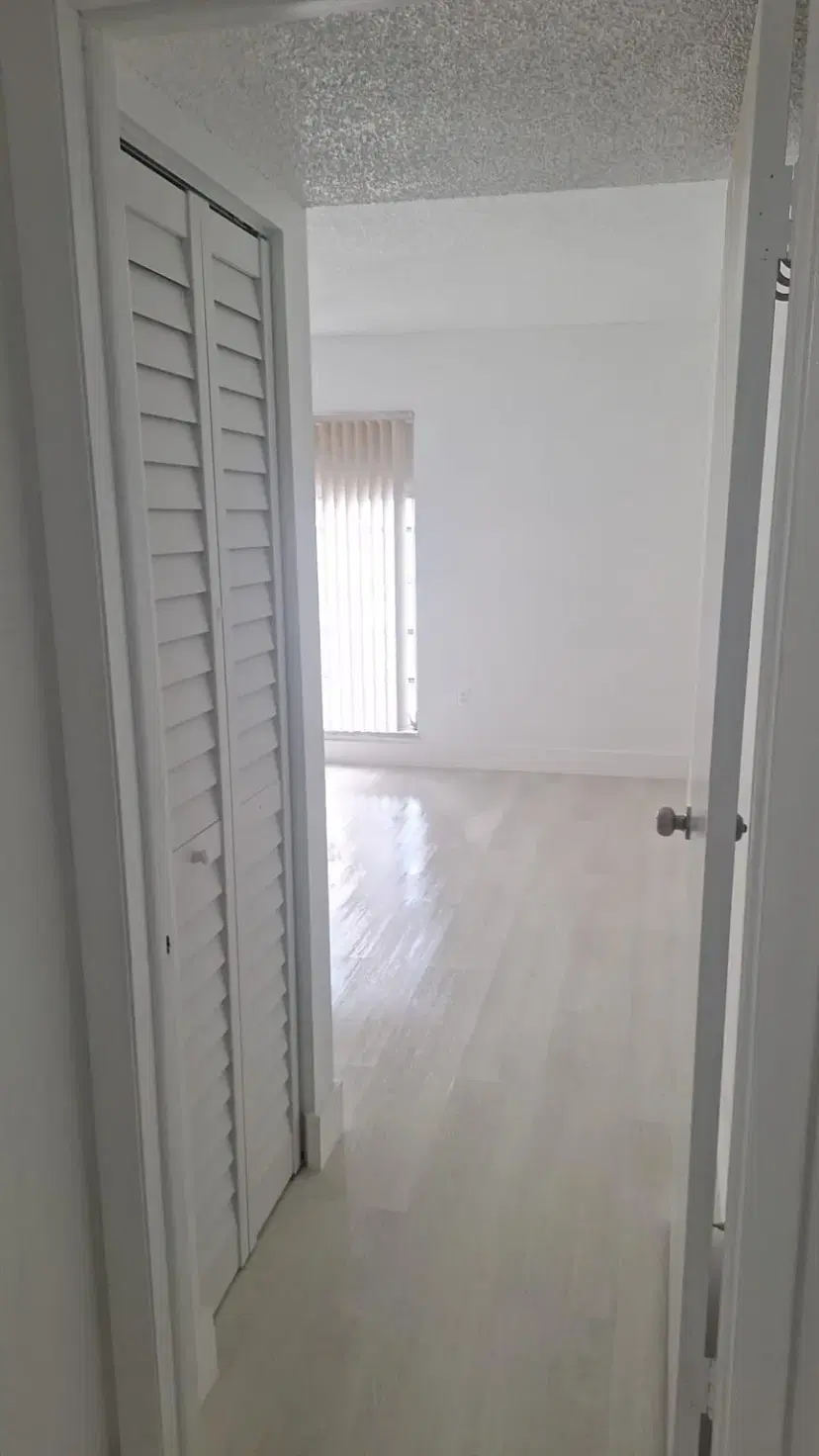 Picture of 1305 W 46Th St 237, Hialeah FL 33012