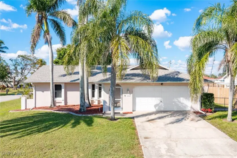 Picture of 2117 SE 2Nd St, Cape Coral FL 33990