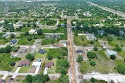 Picture of 2600 57Th St W, Lehigh Acres, FL 33971