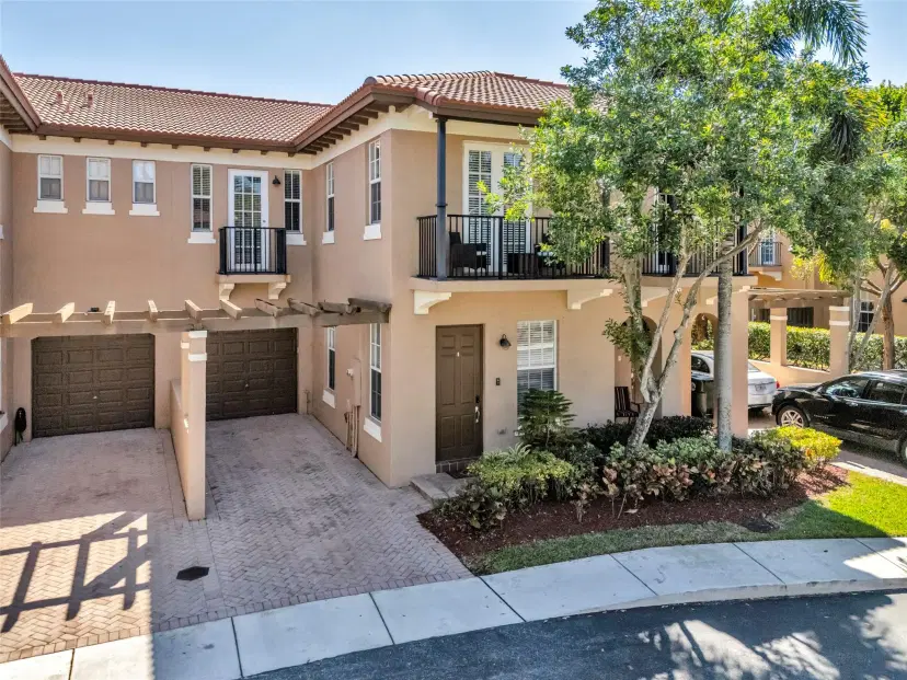 Picture of 6966 Julia Gardens Dr, Coconut Creek FL 33073