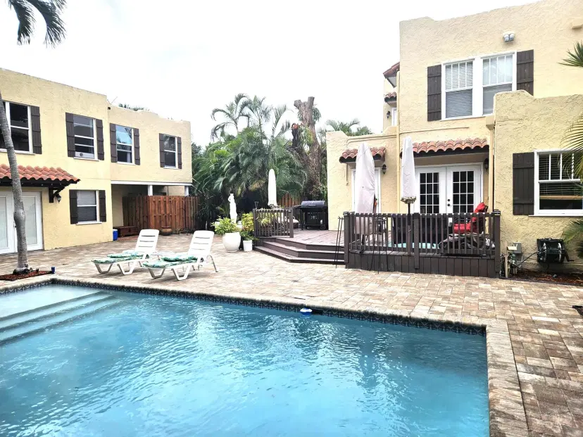 Picture of 206 Edgewood Drive, West Palm Beach FL 33405