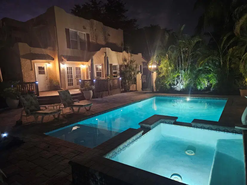 Picture of 206 Edgewood Drive, West Palm Beach FL 33405