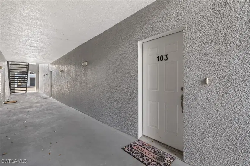 Picture of 1075 Hancock Creek South Blvd 103, Cape Coral FL 33909