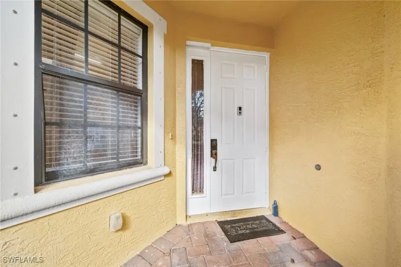 Picture of 7357 Bristol Cir, Naples FL 34120