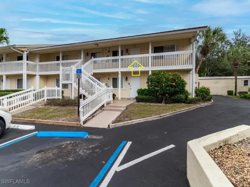 Picture of 4621 Bayshore Dr Q12, Naples FL 34112