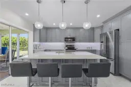 Picture of 5581 Amoroso Dr, Fort Myers, FL 33919