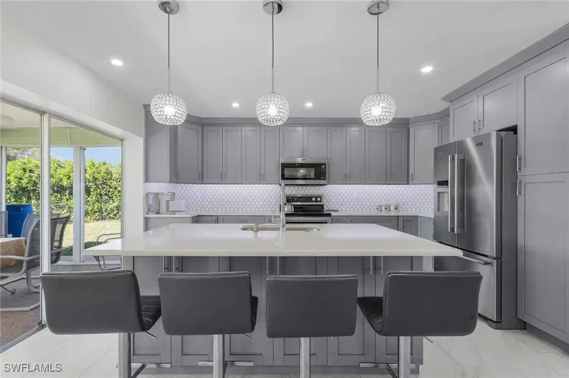 Picture of 5581 Amoroso Dr, Fort Myers FL 33919