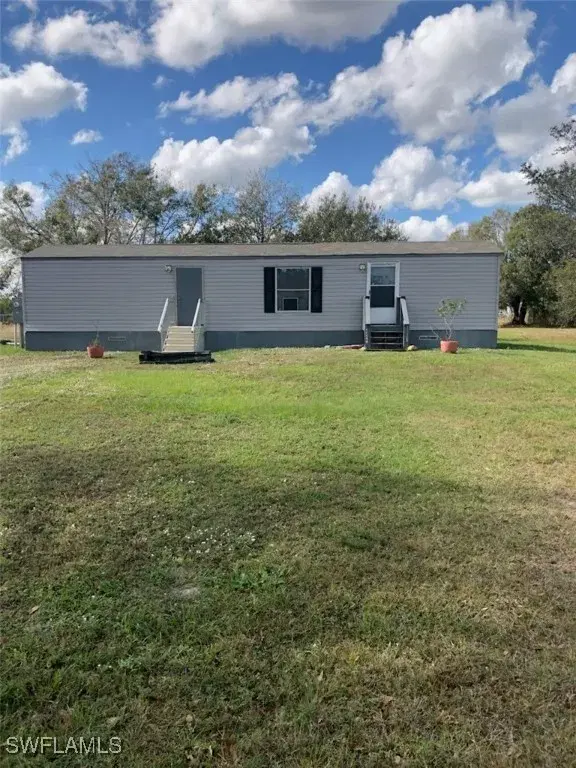 Picture of 840 N Brida St, Clewiston FL 33440