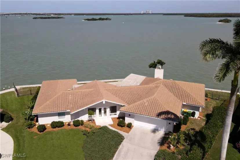 Picture of 1792 Piedmont Ct, Marco Island FL 34145