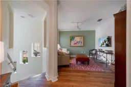 Picture of 2001 Tarpon Bay Dr N 202, Naples, FL 34119