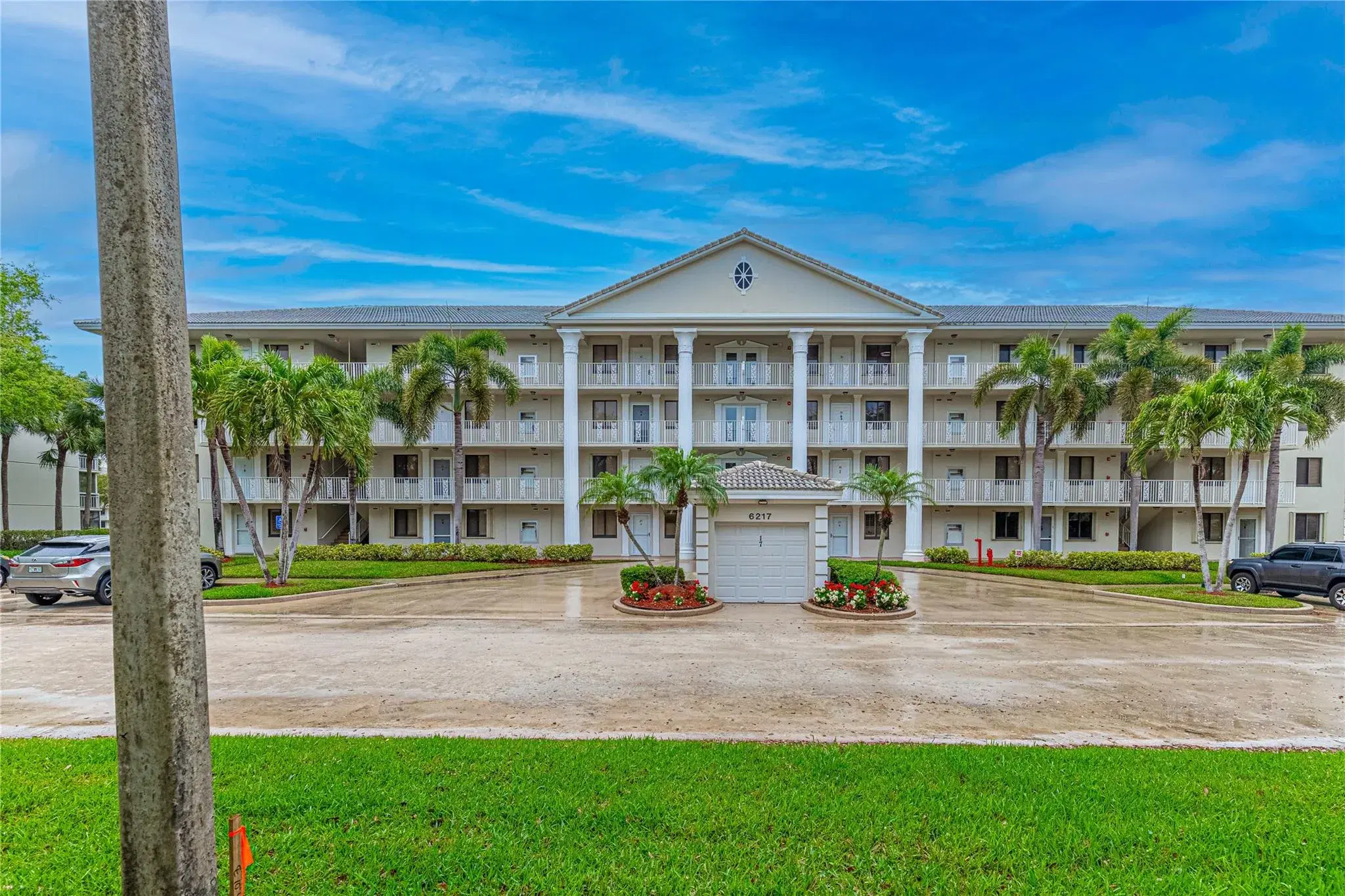 Picture of 6217 Balboa Cir 402, Boca Raton, FL 33433