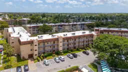 Picture of 2711 N Pine Island Rd 112, Sunrise, FL 33322