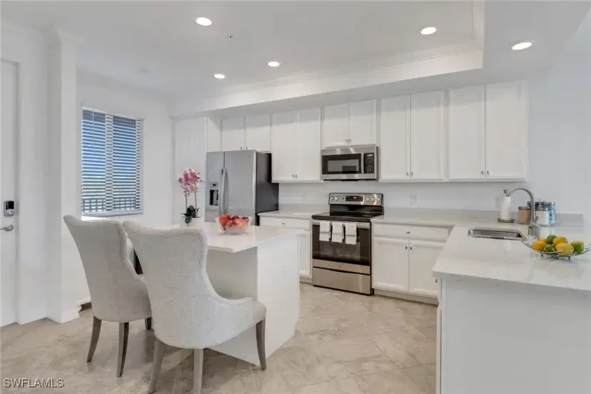 Picture of 9590 Trevi Ct 5334, Naples FL 34113