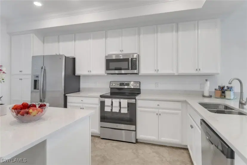 Picture of 9590 Trevi Ct 5334, Naples FL 34113