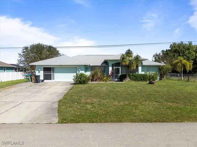 Picture of 105 SW 12Th Ter, Cape Coral FL 33991