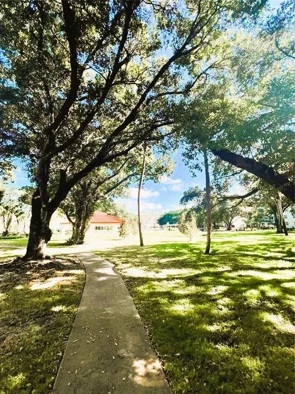Picture of 3001 NW 48Th Ave 336, Lauderdale Lakes FL 33313