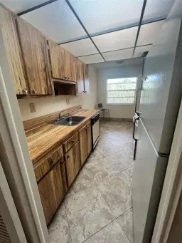 Picture of 3001 NW 48Th Ave 336, Lauderdale Lakes, FL 33313