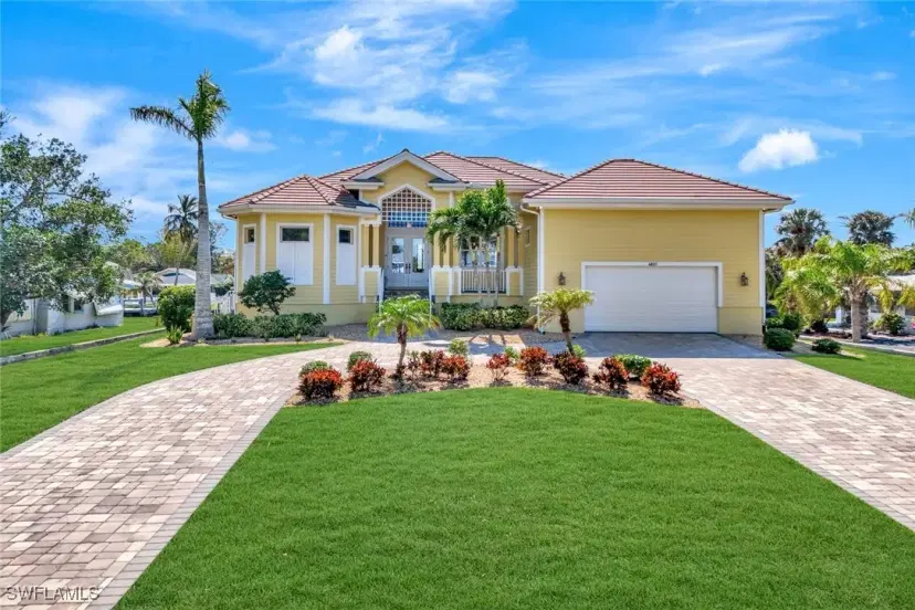 Picture of 4821 Tarpon Ave, Bonita Springs FL 34134