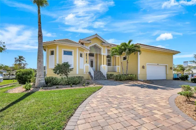 Picture of 4821 Tarpon Ave, Bonita Springs FL 34134