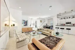 Picture of 6577 Marbella Ln, Naples, FL 34105