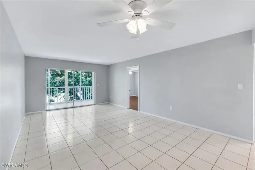 Picture of 499 Forest Lakes Blvd 312, Naples FL 34105